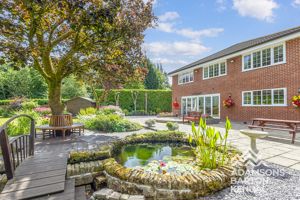 Photo 27- click for photo gallery